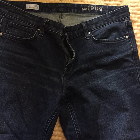 GAP Real Straight Jeans - Picture 3 of 6